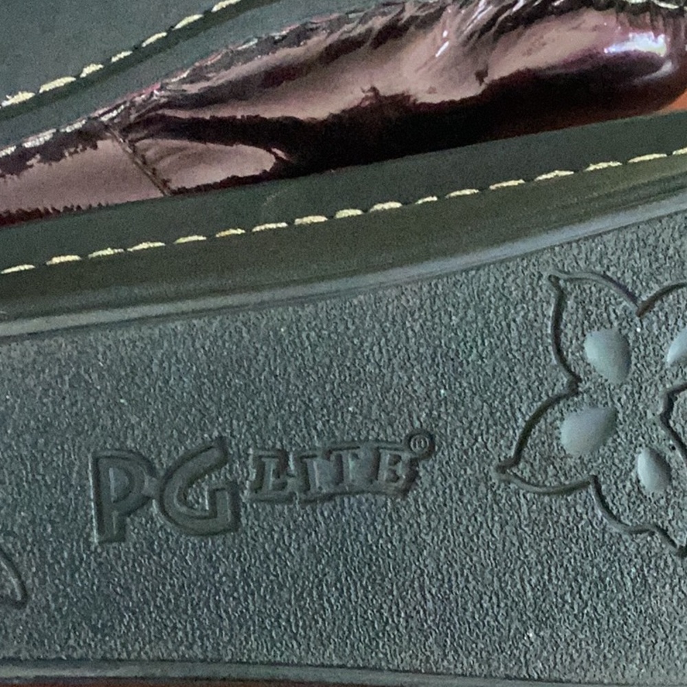 π· BURGUNDY PATENT LEATHER Mary Jane Size 38 = 8/8 1/2 Alegria EPLC π - Picture 7 of 16